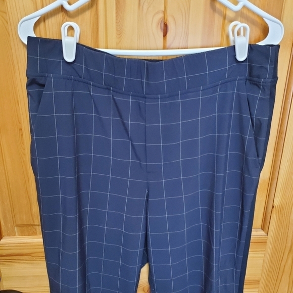 ATHLETA BROOKLYN TEXTURED ANKLE PANT NAVY BLUE WINDOW PANE PULL ON WOMEN SIZE 10 - Picture 15 of 16